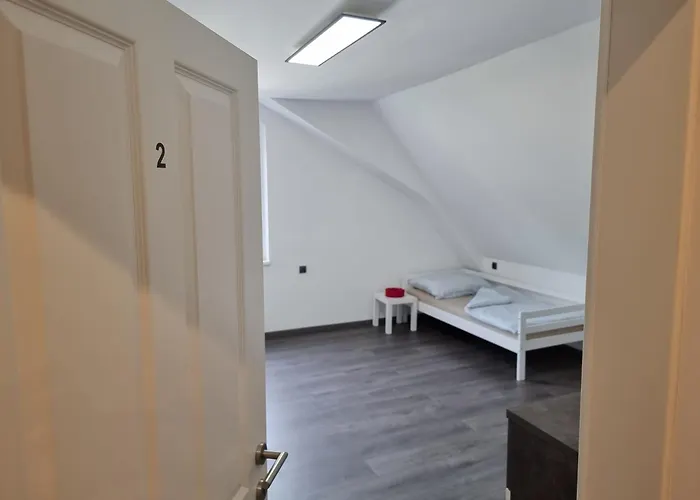 Rentcenter79 Séjour chez l'habitant *